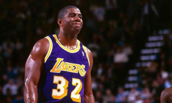 此次脚踝扭 此次脚踝扭